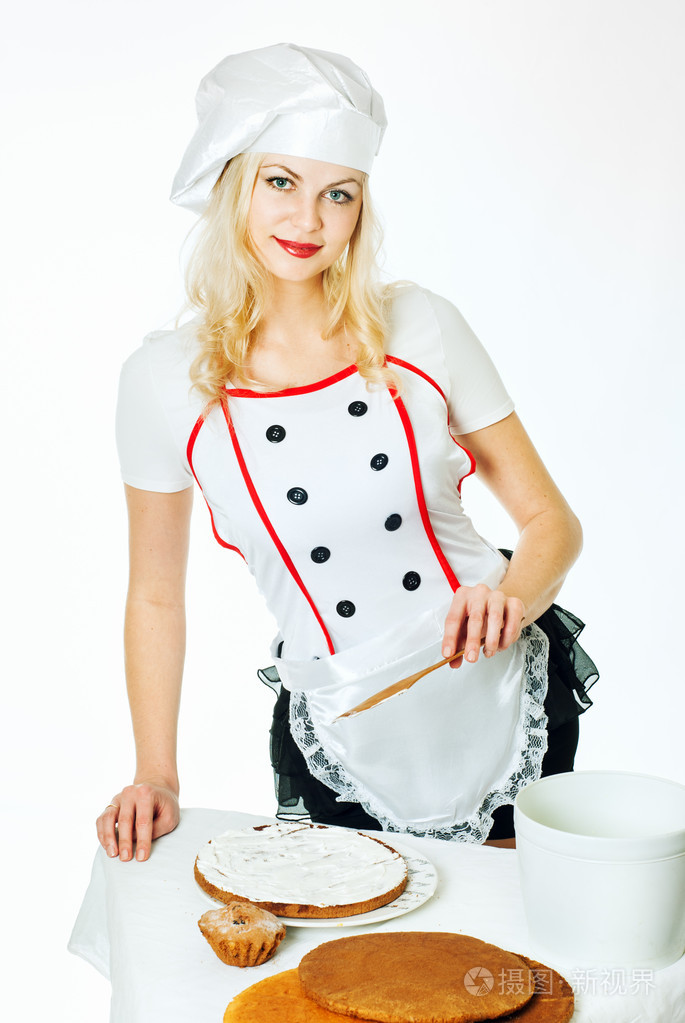 女厨师(女厨师工资一般多少)