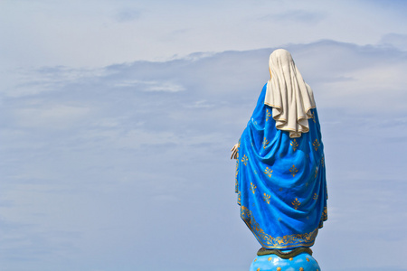 罗马天主教会的圣母玛利亚雕像