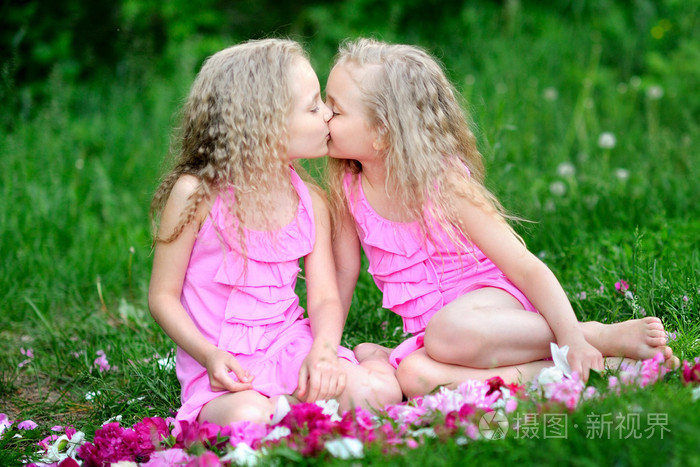 大 3061*2041px无水印下载免费10次/天下载小样发票合同问题/举报两个