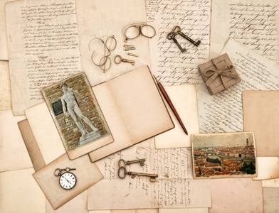 旧信 复古配件 日记和照片从佛罗伦萨