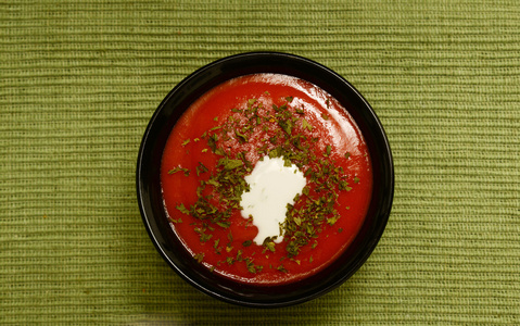 碗番茄汤