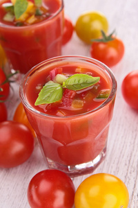 番茄西班牙凉菜汤