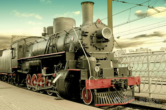 在车站的老蒸汽机车