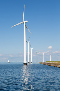 荷兰海岸附近 urk 风力涡轮机