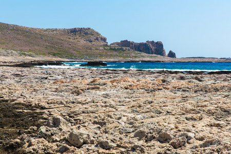 balos 湾。从 gramvousa 岛，克里特岛 greece.magical 绿松石水域 泻湖中的纯白色沙滩查看