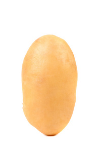 马铃薯在白色背景上孤立