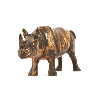 孤立的犀牛犀牛雕塑