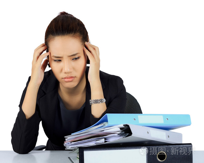 白色的不满表达的孤立的年轻商业女人