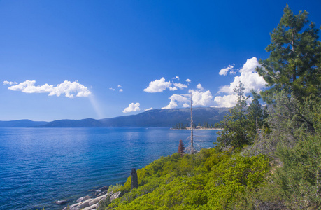 太浩湖