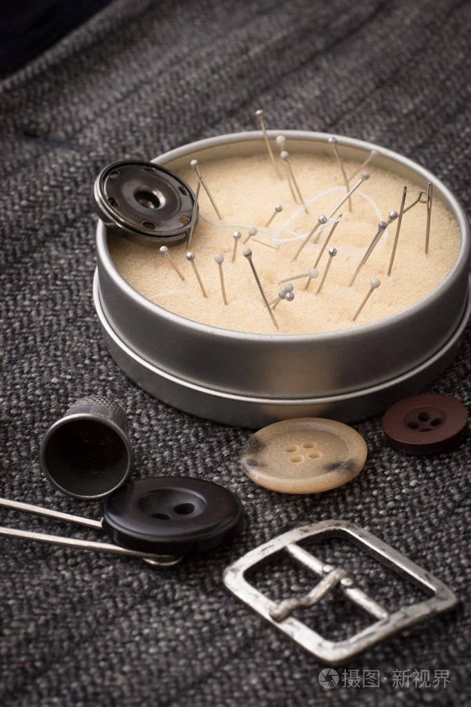 女裁缝针线工具一套