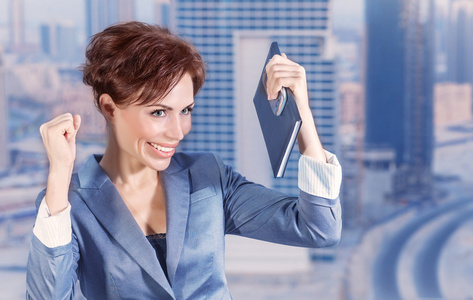 开心事业的女人照片