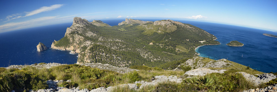 formentor 全景