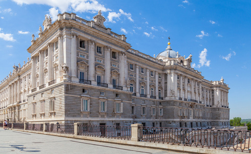 马德里皇家宫殿