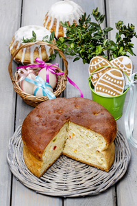 复活节节日酵母蛋糕 姜饼饼干