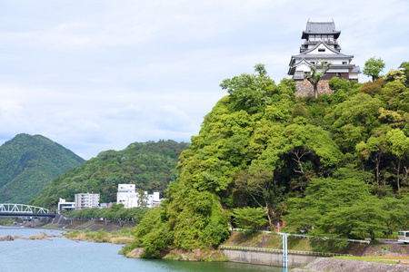 犬山