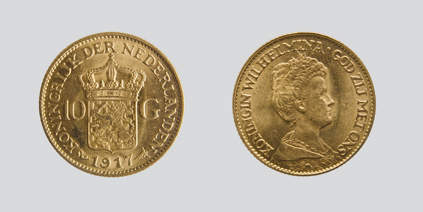 金币，欧洲 1920 世纪，在灰色的背景上