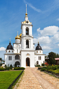 着眼克里姆林宫，俄罗斯安息大教堂