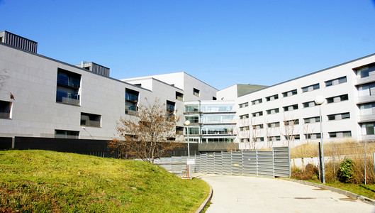 新建筑物的马略卡岛帕尔马加索尔的综合医院