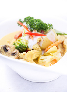 泰国黄咖喱混合蔬菜
