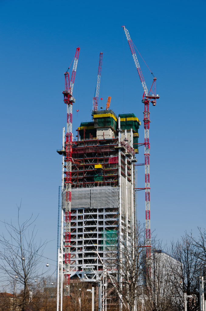 在建的摩天大楼