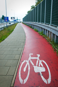 红色自行车路径