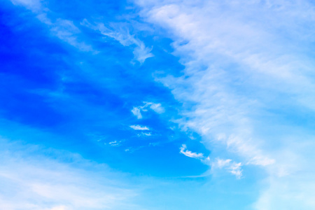 清除蓝蓝的天空背景