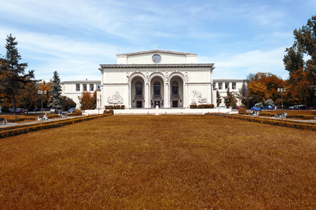 罗马尼亚国家歌剧院门面图片