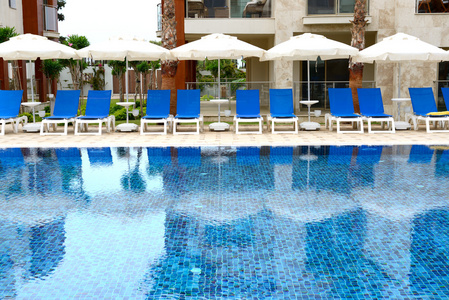 游泳池在豪华的酒店 博德鲁姆 土耳其