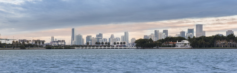 迈阿密市中心城市，美国的全景