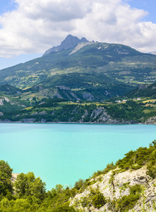 塞雷庞康湖法国阿尔卑斯山