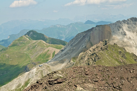 雄伟壮观的高山景观