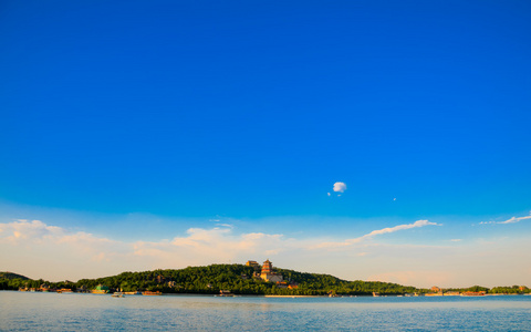 中国北京颐和园的全景