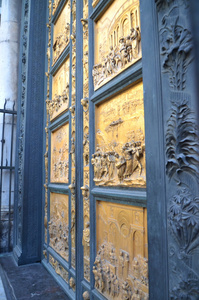 杰出黄金盖茨的天堂由洛伦佐  吉贝尔蒂在佛罗伦萨，意大利的圣乔瓦尼洗礼