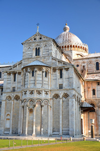奇迹在比萨，意大利的广场上著名的大教堂