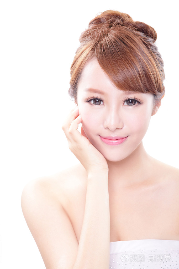 美丽的脸和完美肌肤的女人