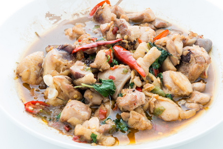 搅拌炸鸡和圣巴兹尔，泰国辛辣的食物