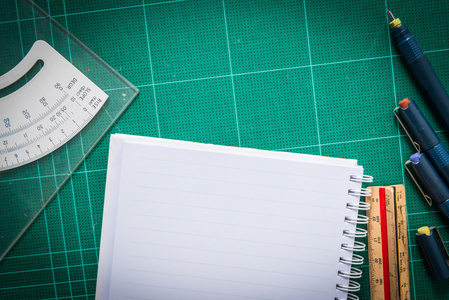 比额图片 比额素材 比额插画 摄图新视界