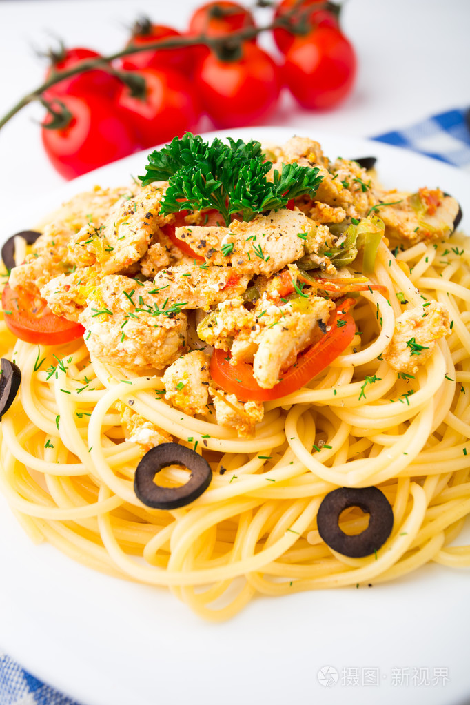 鸡布雷斯特意面