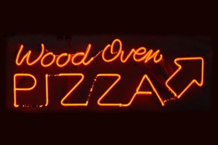 木烤箱披萨标志