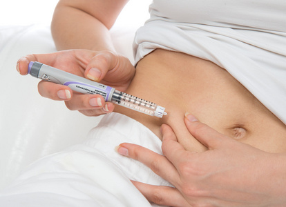 糖尿病患者胰岛素注射笔注射