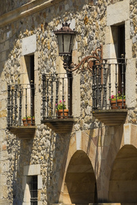 埃斯卡兰特，西班牙坎塔布里亚装饰阳台
