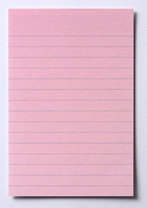 粉红色便条纸与线