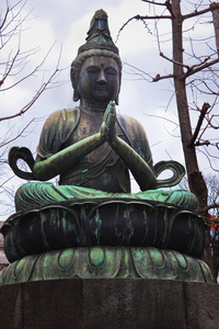 日本浅草浅草寺大佛日本上百个佛像之间的坐佛日本的佛像 (地藏菩萨)