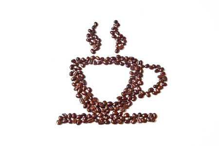 杯咖啡从咖啡豆