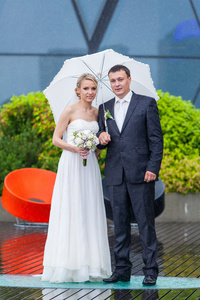 雨季的婚礼