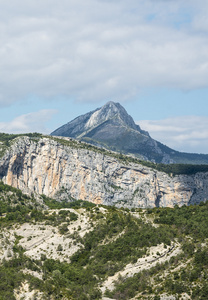 三峡杜韦尔东