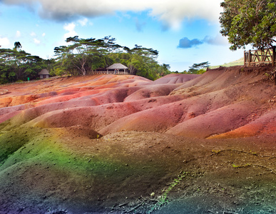 最著名的旅游地点的毛里求斯地球的七种颜色