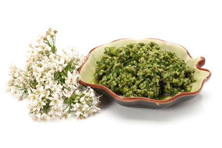 大蒜韭菜花图片