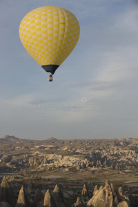 土耳其卡帕多西亚热气球飞行。