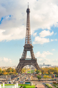 埃菲尔铁塔与巴黎城市景观